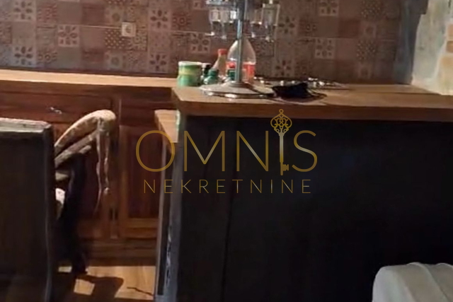 Krk, Malinska -kuća s okućnicom, prodaja!