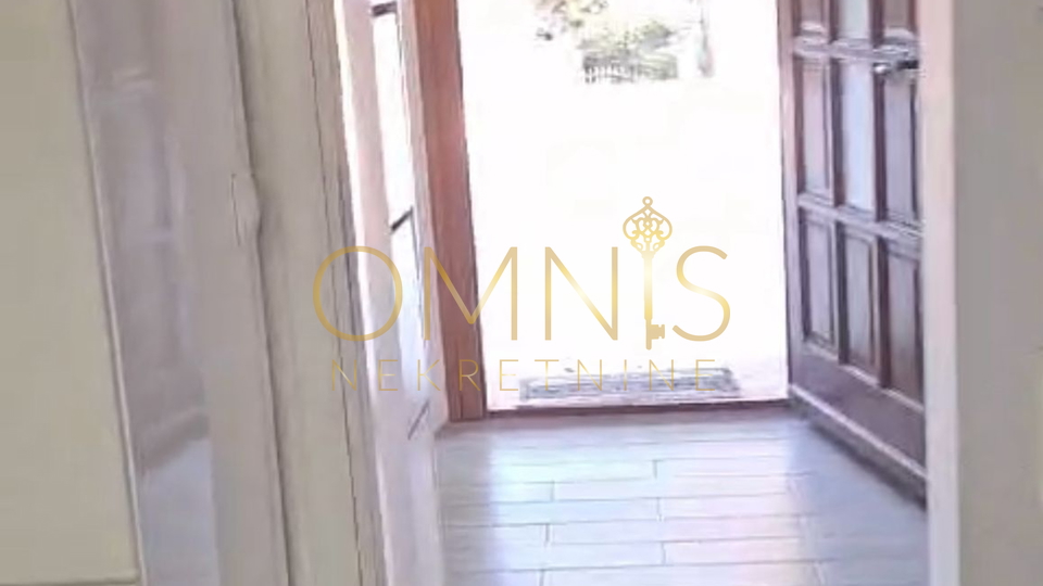 Krk, Malinska - house with garden, for sale!