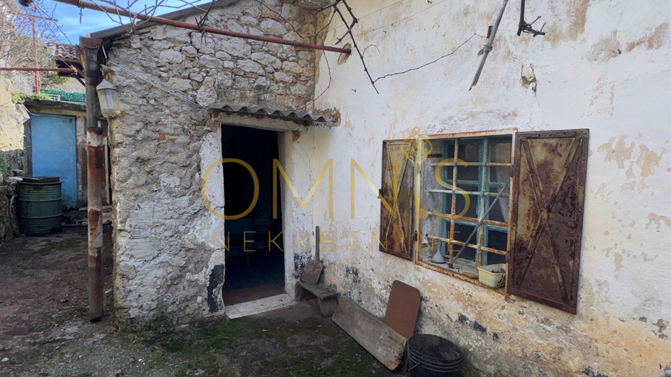 House, 240 m2, For Sale, Rijeka - Sušačka Draga