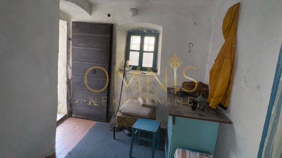 House, 240 m2, For Sale, Rijeka - Sušačka Draga