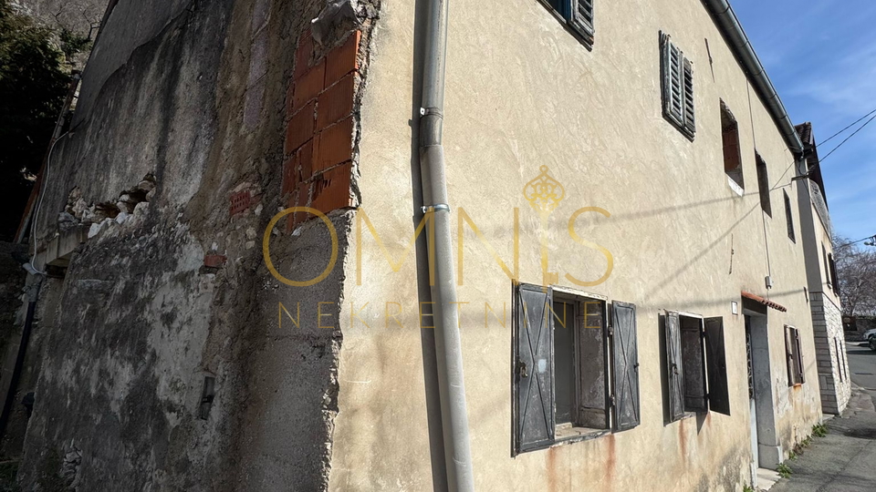 House, 240 m2, For Sale, Rijeka - Sušačka Draga