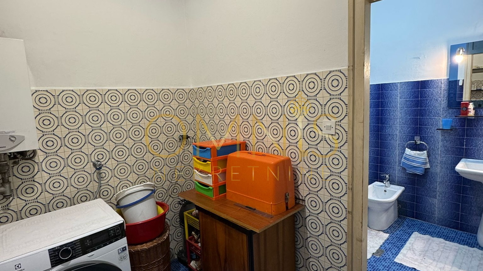 Prodaje se prostrani četverosobni stan s dva balkona u centru Rijeke – 135 m²