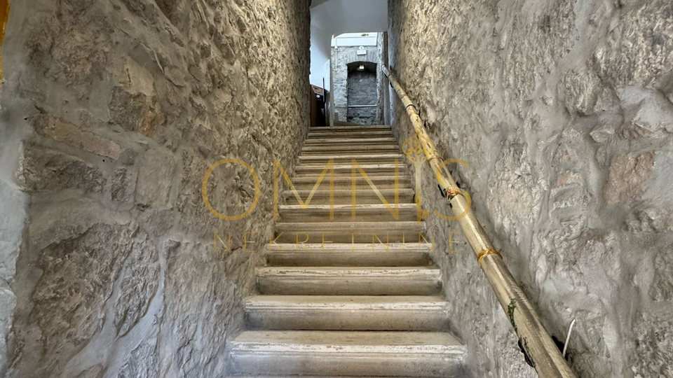 Luksuzna renovirana nekretnina s panoramskim pogledom na more – Rijeka