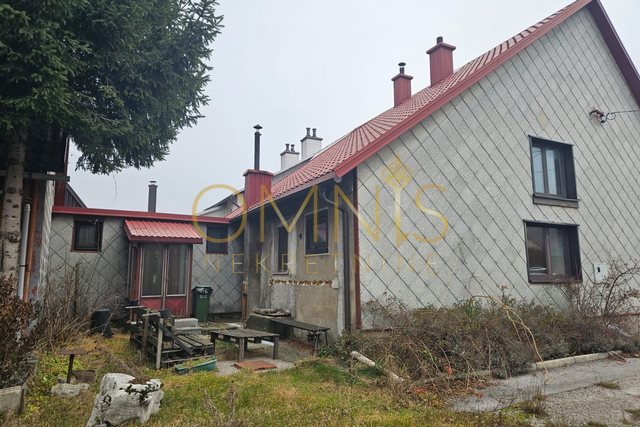 PRODAJA KUĆE VRATA - FUŽINE