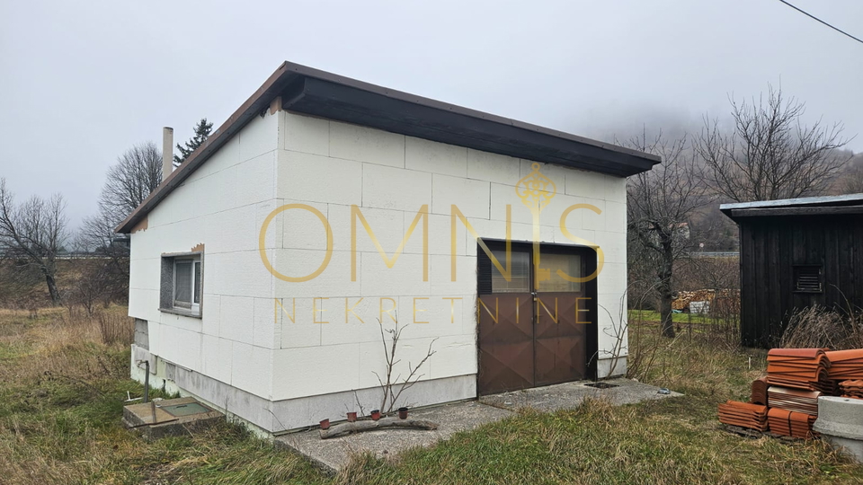 PRODAJA KUĆE VRATA - FUŽINE