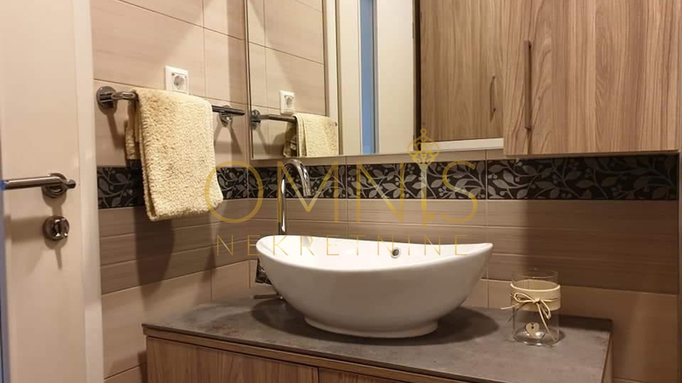 Prekrasna kuća za odmor u Ravnoj Gori, 345 m² + zemljište 1300 m²
