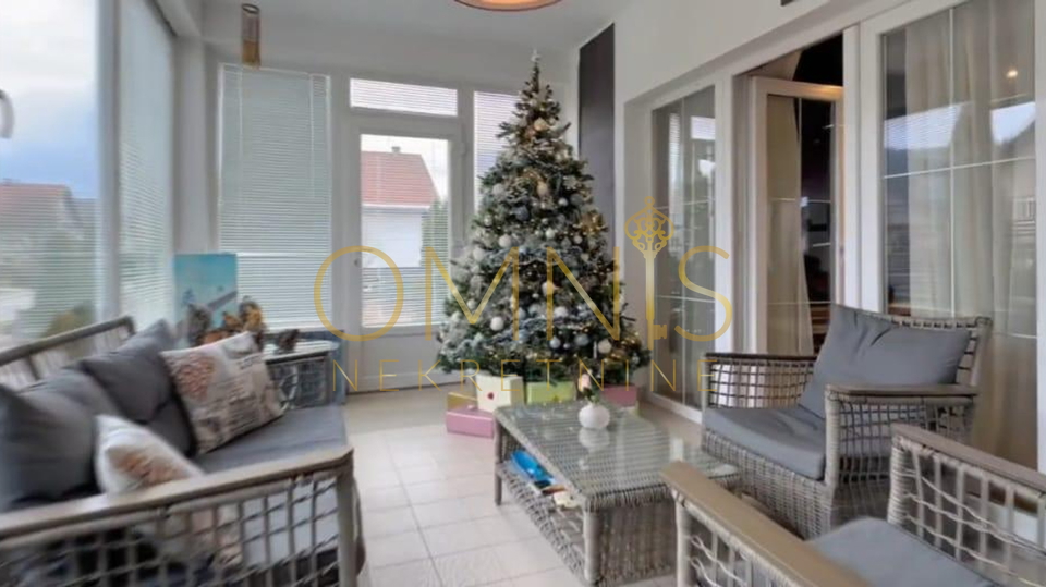 Prekrasna kuća za odmor u Ravnoj Gori, 345 m² + zemljište 1300 m²