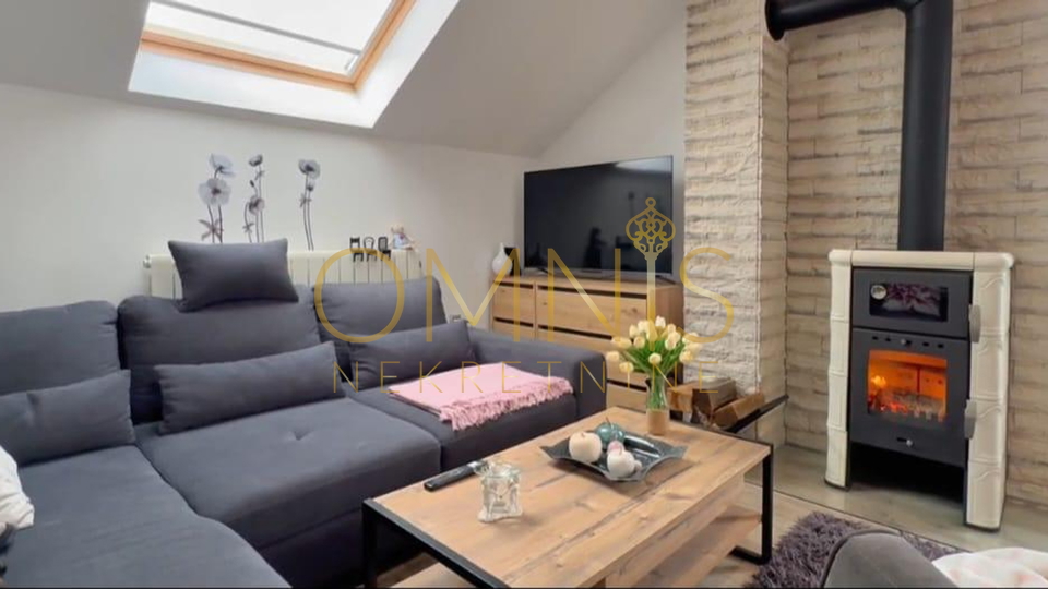Prekrasna kuća za odmor u Ravnoj Gori, 345 m² + zemljište 1300 m²