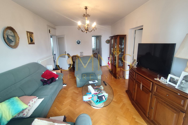 Rijeka, Donja Vežica, 3S+DB, balkon, najam!