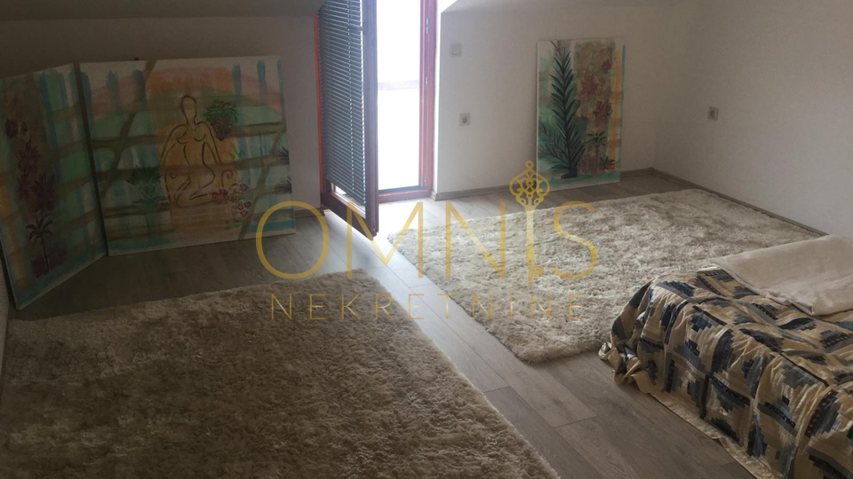 OPATIJA – DUPLEX APARTMENT IN A VILLA WITH PANORAMIC SEA VIEW