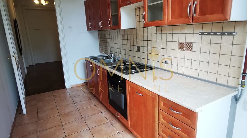 Rijeka, Pećine -stan u vili 84m2, prvi red do mora!