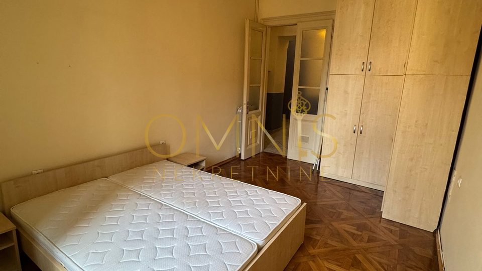 STAN U CENTRU RIJEKE, BALKON, 72 M²