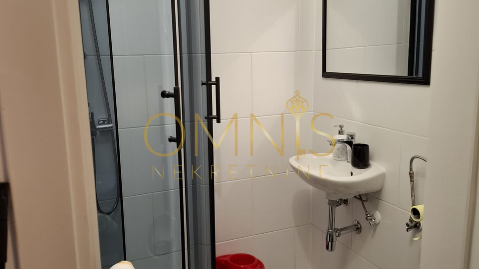 Prodaja stana s 4 studio apartmana – 400 m od Korza, Rijeka