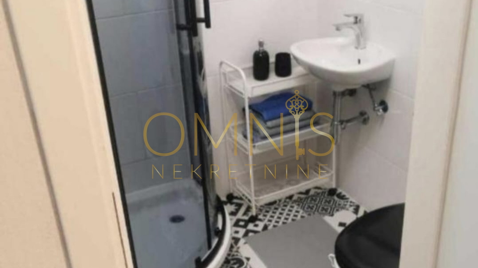 Prodaja stana s 4 studio apartmana – 400 m od Korza, Rijeka