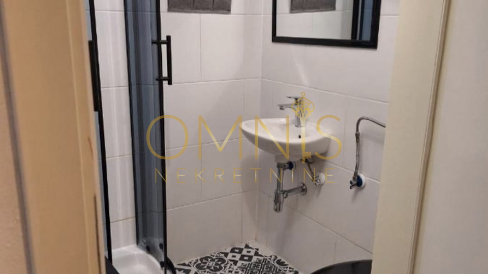 Prodaja stana s 4 studio apartmana – 400 m od Korza, Rijeka