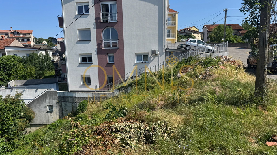 Građevinsko zemljište 938 m² – Marinići, odlična lokacija