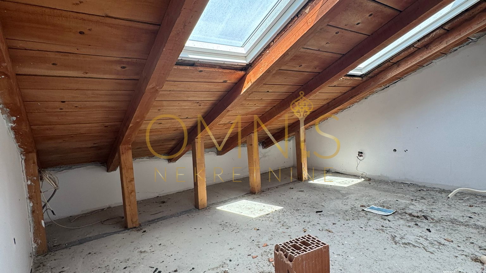Dvoetažni stan – 102 m², roh-bau, odličan potencijal