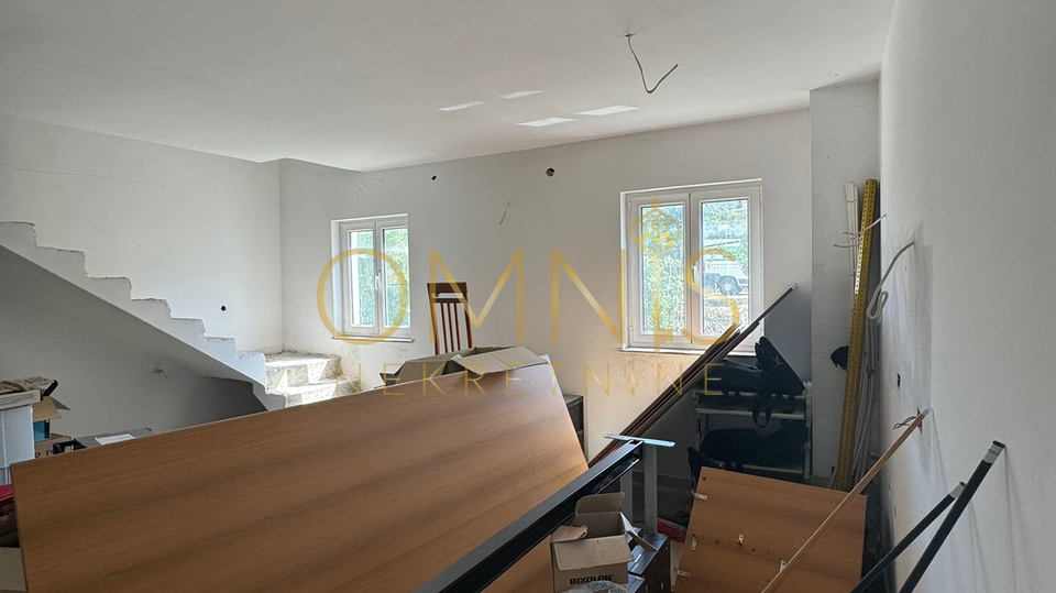 Dvoetažni stan – 102 m², roh-bau, odličan potencijal