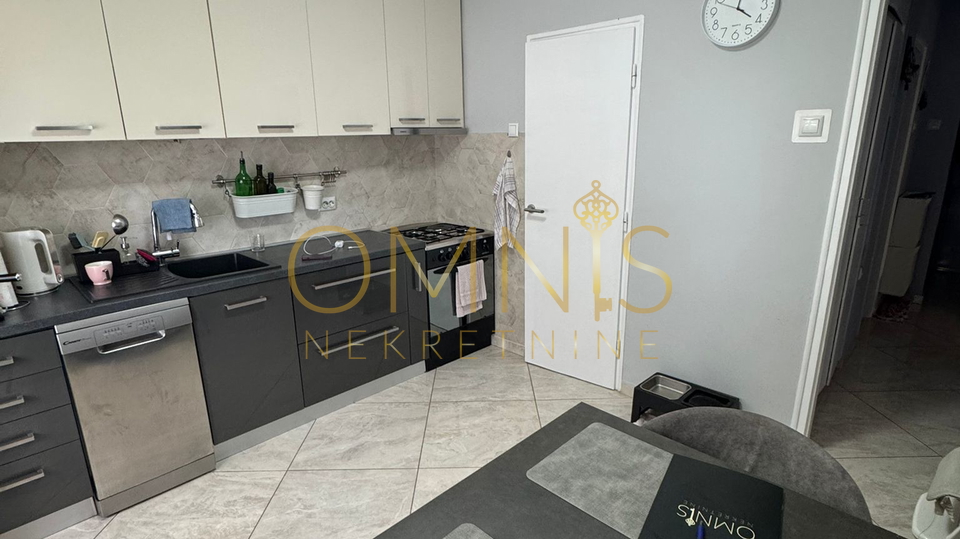 Rijeka – Podmurvice, 2 rooms plus living room, 56 m²