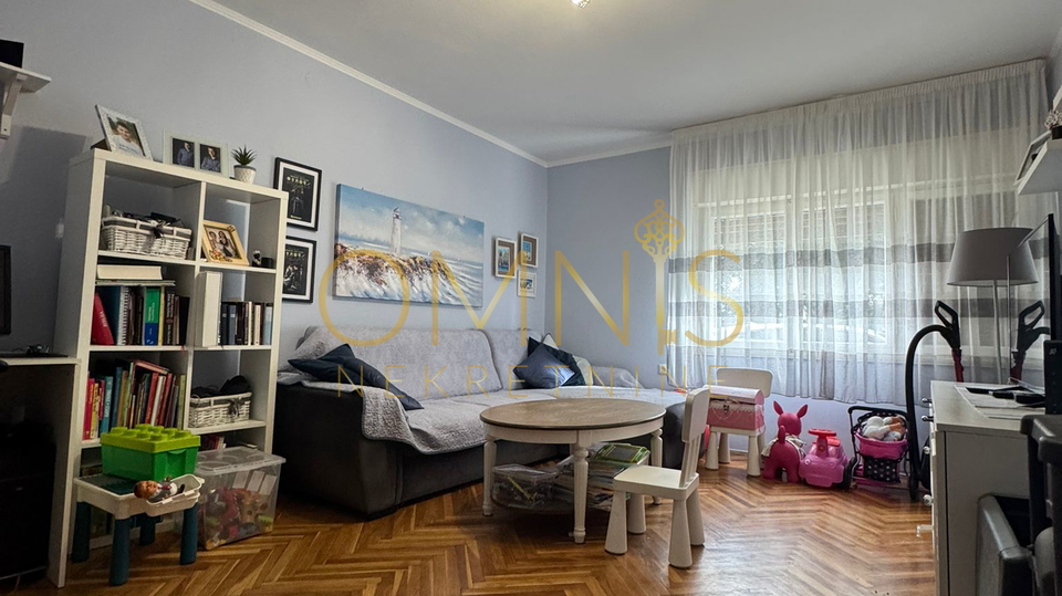 Rijeka – Podmurvice, 2 rooms plus living room, 56 m²