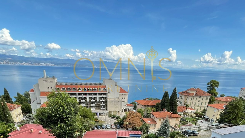 Lovran – apartment 53 m² with panoramic sea view