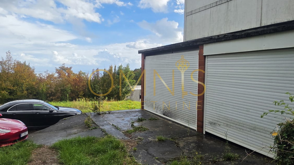 Prostrana kuća na prodaju! Bregi