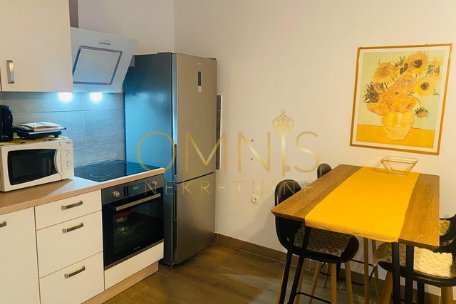 Prekrasan  stan za najam, 2S+DB, Kostrena