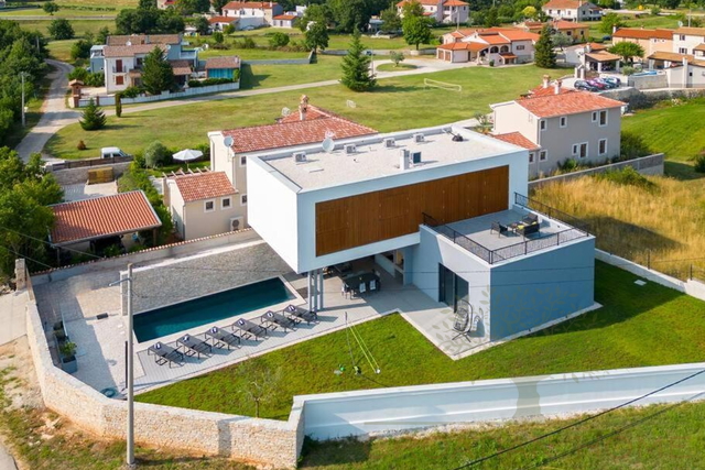 House, 252 m2, For Sale, Svetvinčenat