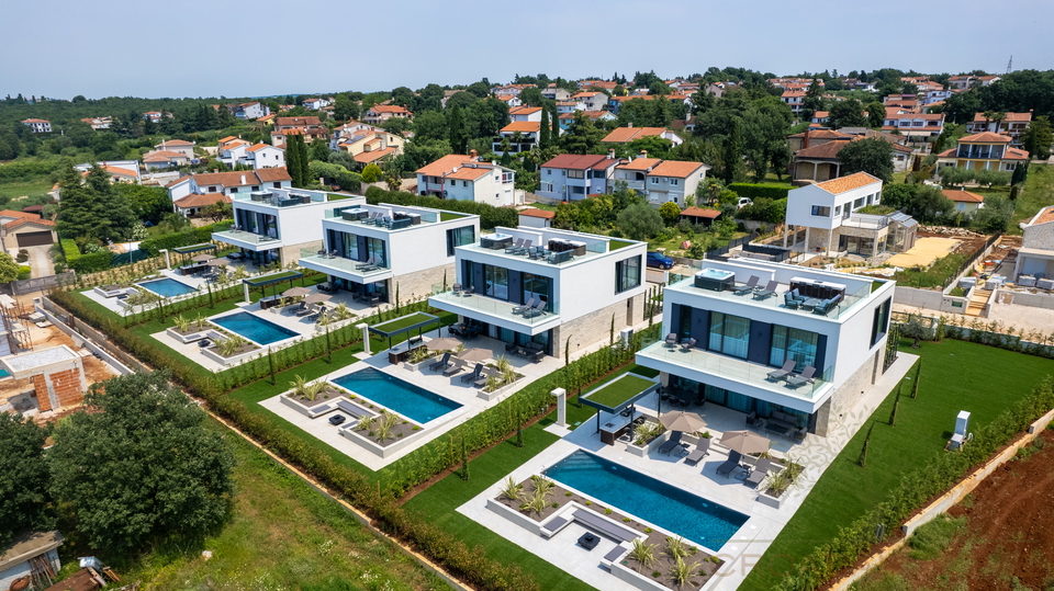 House&comma; 270 m2&comma; For Sale&comma; Pore&ccaron;