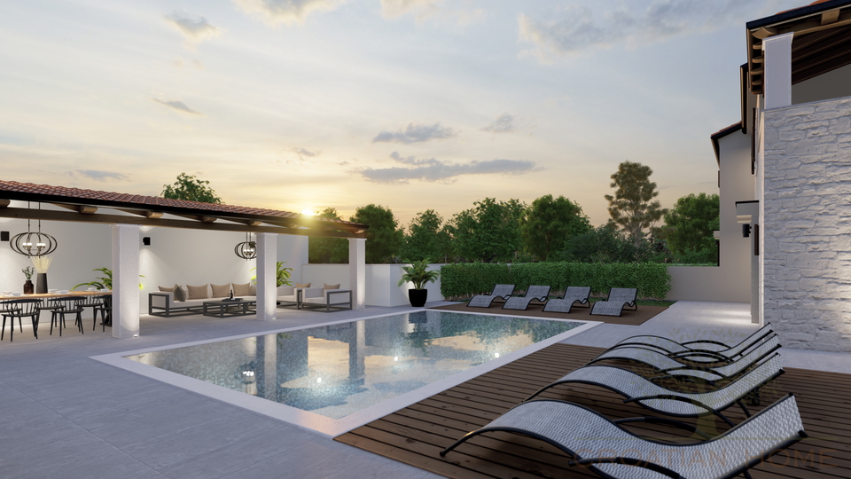 Mediterranes Neubauhaus mit Pool und Fussbodenheizung