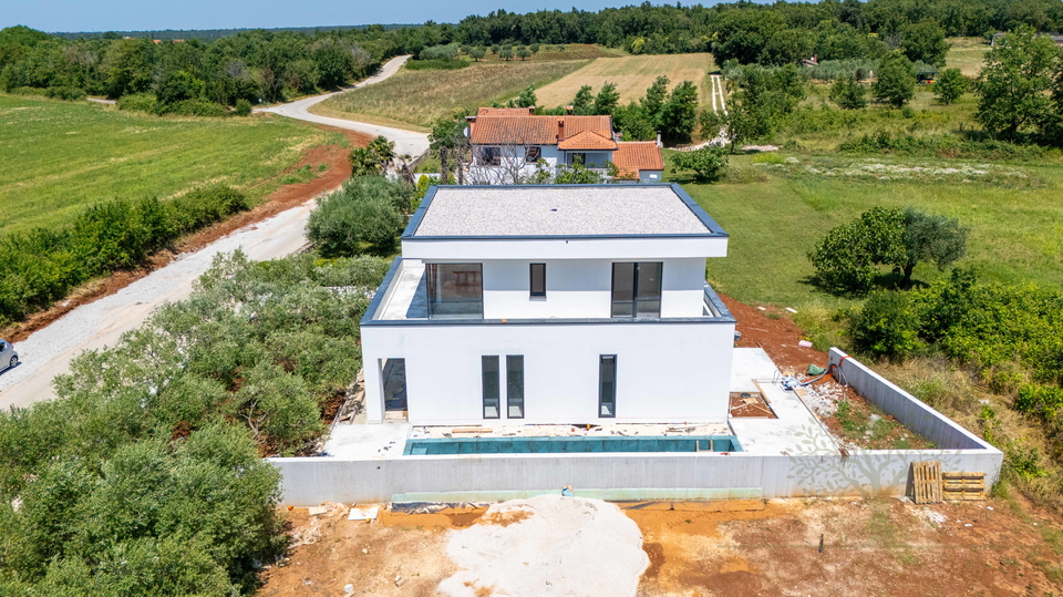 Neubau&excl; Moderne Villa mit Pool nur 5 km von Porec und dem Meer