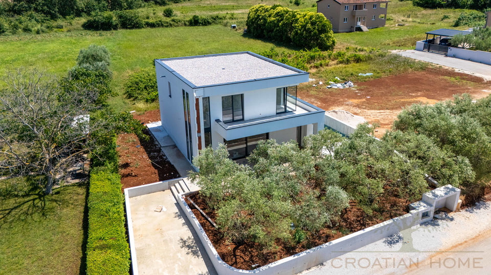 Neubau&excl; Moderne Villa mit Pool nur 5 km von Porec und dem Meer