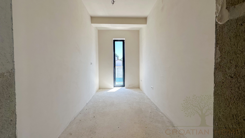 Neubau&excl; Moderne Villa mit Pool nur 5 km von Porec und dem Meer