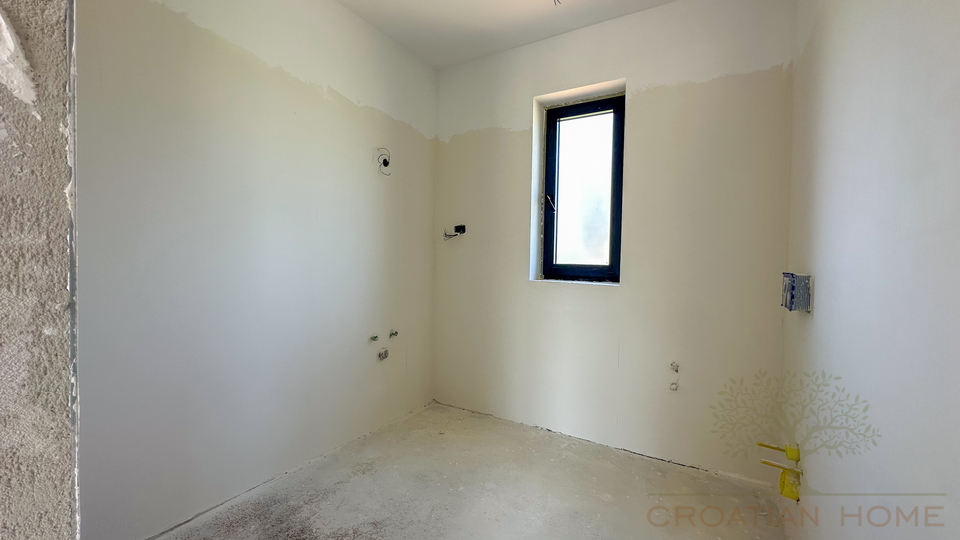 Neubau&excl; Moderne Villa mit Pool nur 5 km von Porec und dem Meer