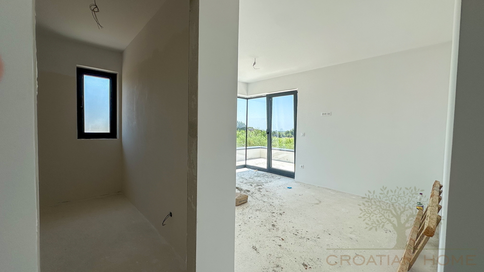 Neubau&excl; Moderne Villa mit Pool nur 5 km von Porec und dem Meer