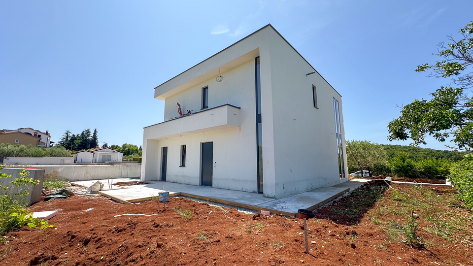 Neubau&excl; Moderne Villa mit Pool nur 5 km von Porec und dem Meer