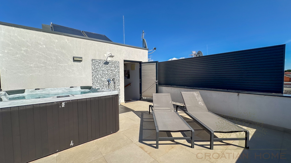 Haus&comma; 250 m2&comma; Verkauf&comma; Pore&ccaron;