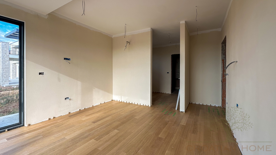 Moderne Villa im ruhigen istrischen Dorf &ndash; Harmonie aus Natur&comma; Meerblick und h&ouml;chster Bauqualit&auml;t