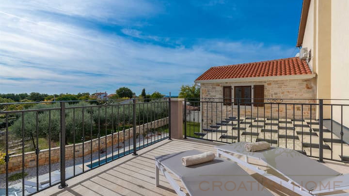 Ku&cacute;a&comma; 180 m2&comma; Prodaja&comma; Pore&ccaron;