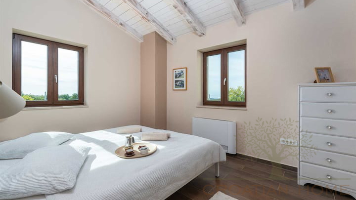 Ku&cacute;a&comma; 180 m2&comma; Prodaja&comma; Pore&ccaron;