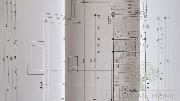 House&comma; 420 m2&comma; For Sale&comma; Pore&ccaron;