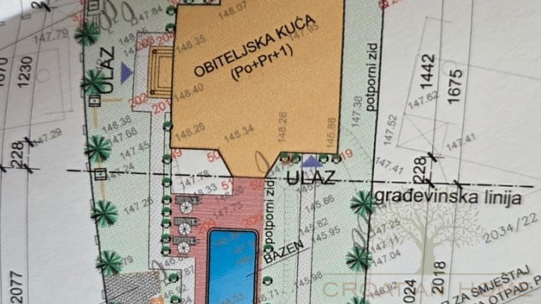 House&comma; 420 m2&comma; For Sale&comma; Pore&ccaron;
