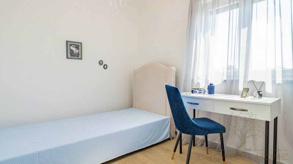 WOHNUNG MIT 3 SCHLAFZIMMERN UND MEERBLICK - GARTEN MITNUZUNG