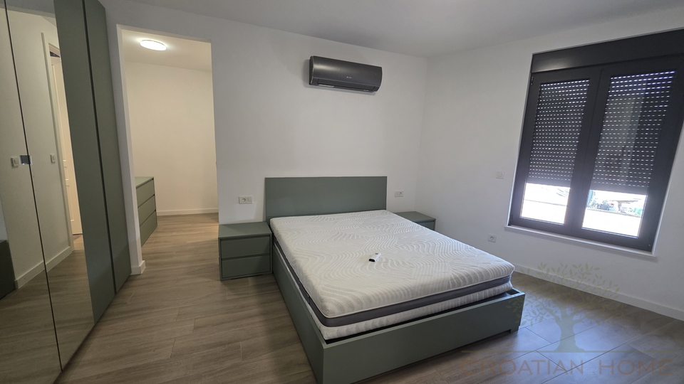 Erdgeschosswohnung mit Garten nur 300 m vom Meer