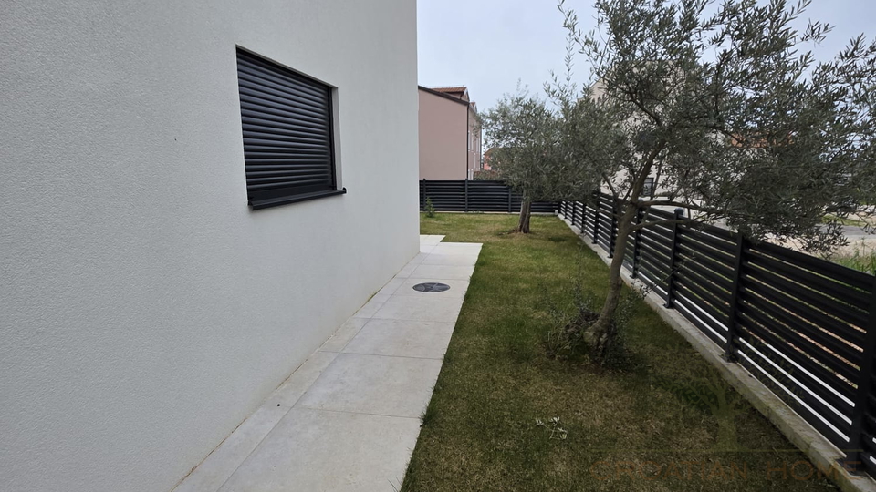 Modernes Endreihenhaus mit Meerblick&comma; Garten und Jacuzzi &ndash; nur 700 m vom Meer entfernt