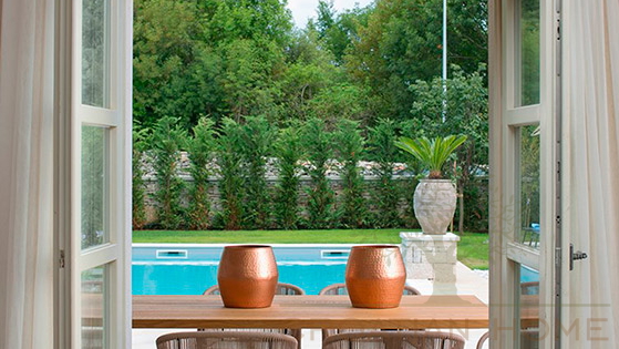 STEINHAUS-VILLA MIT POOL UND 4 SCHLAFZIMMERN -RUHIGE LAGE&excl;