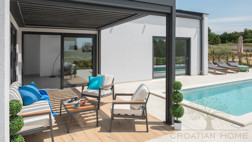 Neubau Bungalow mit beheiztem Pool&comma; Wellnessraum&sol;Fittnessraum&comma; bioklimatische Pergola und Fussbodenheizung&comma; K&uuml;che im Preis inbgrf&comma;