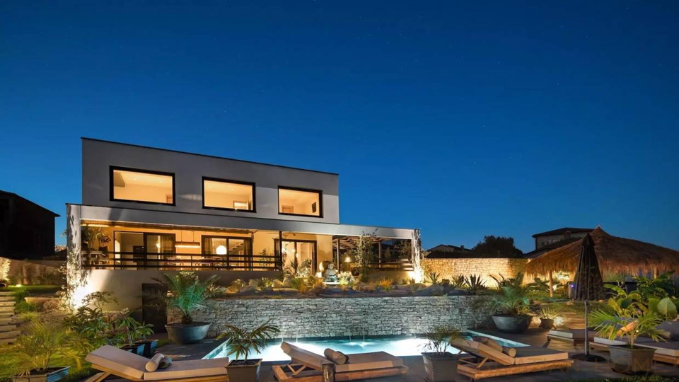 Voll ausgestattete Top Villa in begehrter Gegend von Istrien&excl;