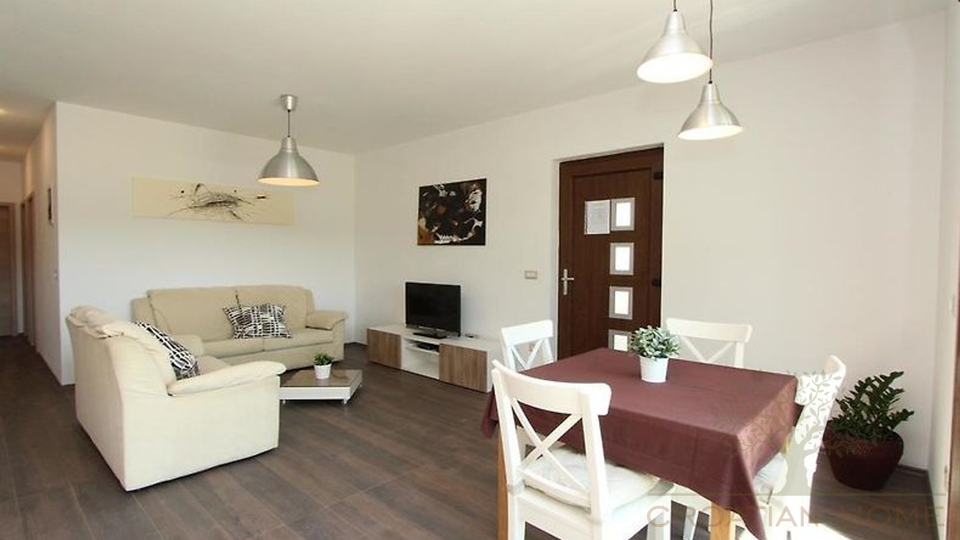 Mediterranes Haus nur 600 m vom Meer mit 4800 m2 Grundst&uuml;ck