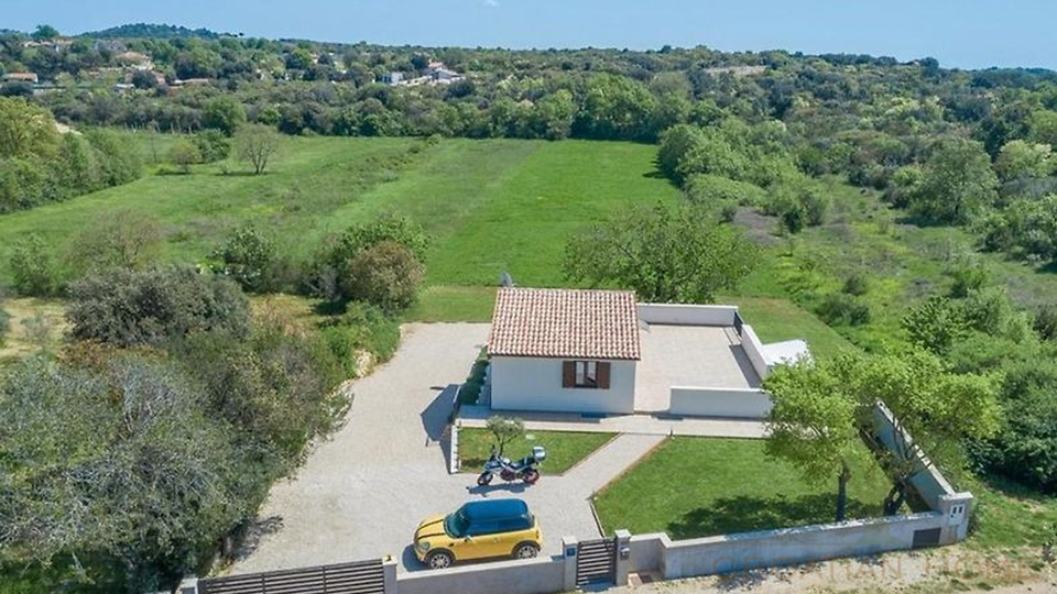 Mediterranes Haus nur 600 m vom Meer mit 4800 m2 Grundst&uuml;ck